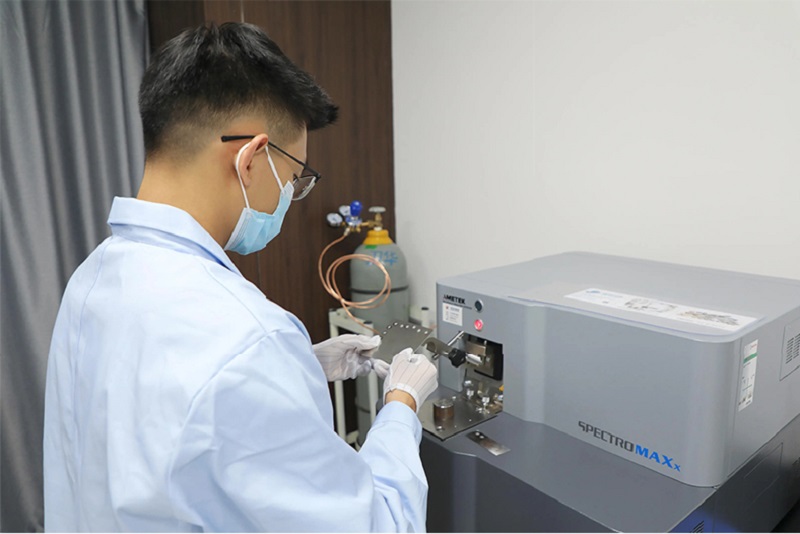 SPECTROSCOPIC LABORATORY