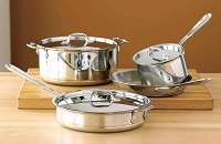 Please don't do these four "bad habits" , they will hurt stainless steel pots